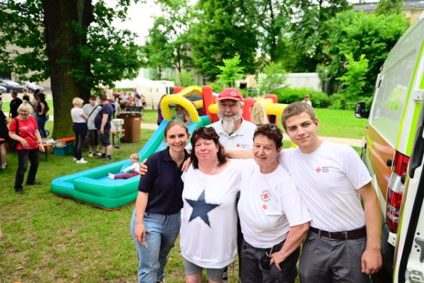 2025-0601-kinderfest-greiz-marcusdassler-1464C6B201E-DE1F-C15A-1533-60BAFB1016A5.jpeg