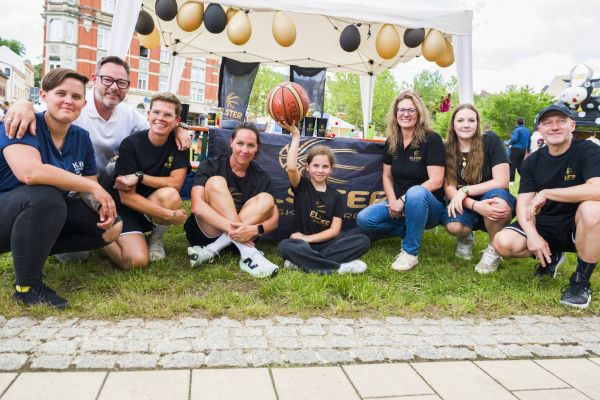 2026-kinderfest-grz-marcusdassler-220EDC433BE-A08A-6535-58A8-1205DF800673.jpg